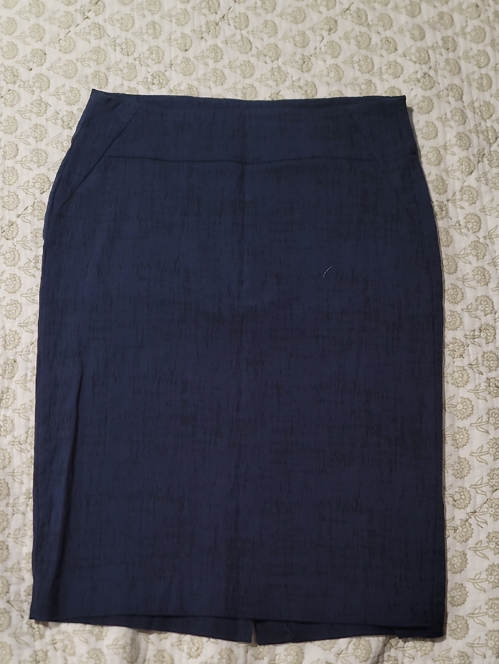 RW&CO. Navy Textured Pencil Skirt